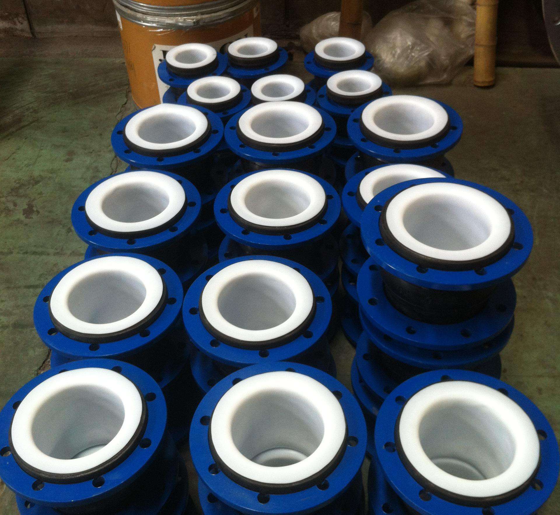 2 內(nèi)襯四氟橡膠接頭.jpg